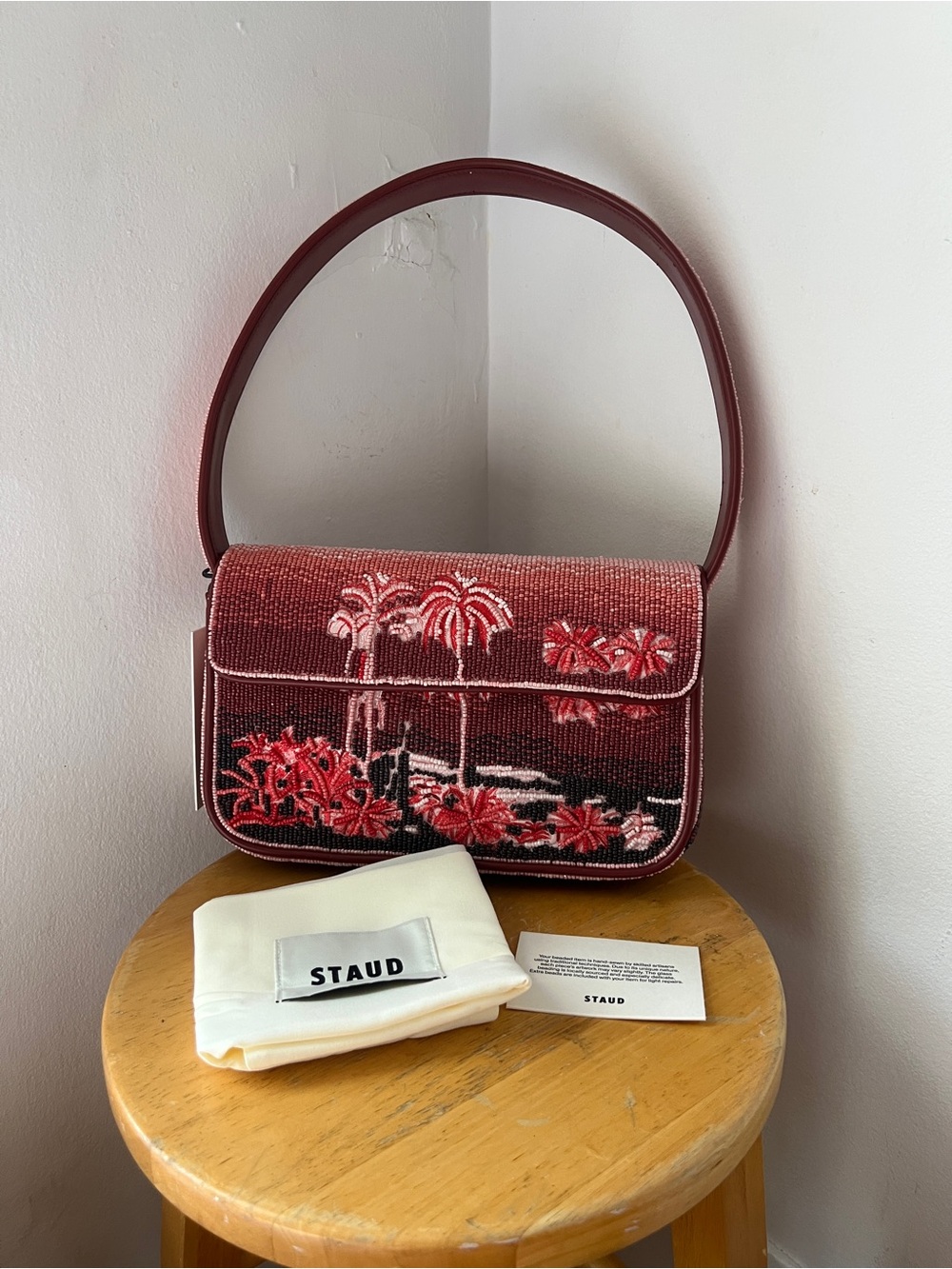 BNWT TOMMY BEADED Shoulder BAG CALIFORNIA CLOUDS Pink Red $350 Limited Edition